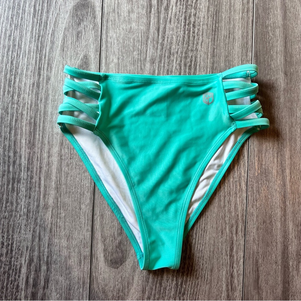 Born Primitive Bikini NWOT- size S